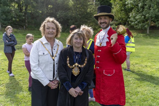 Picture Of Todmorden Town Council Mayoress, Consort and Town Crier